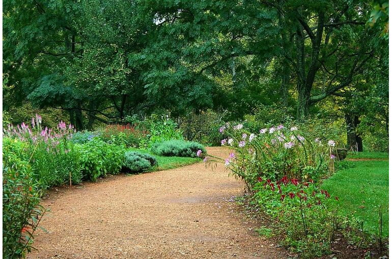 garden-path-pea-gravel-sand-lawn-flowers-horticulture