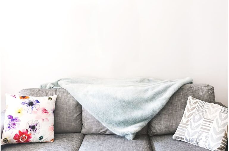 home-furniture-room-living-room